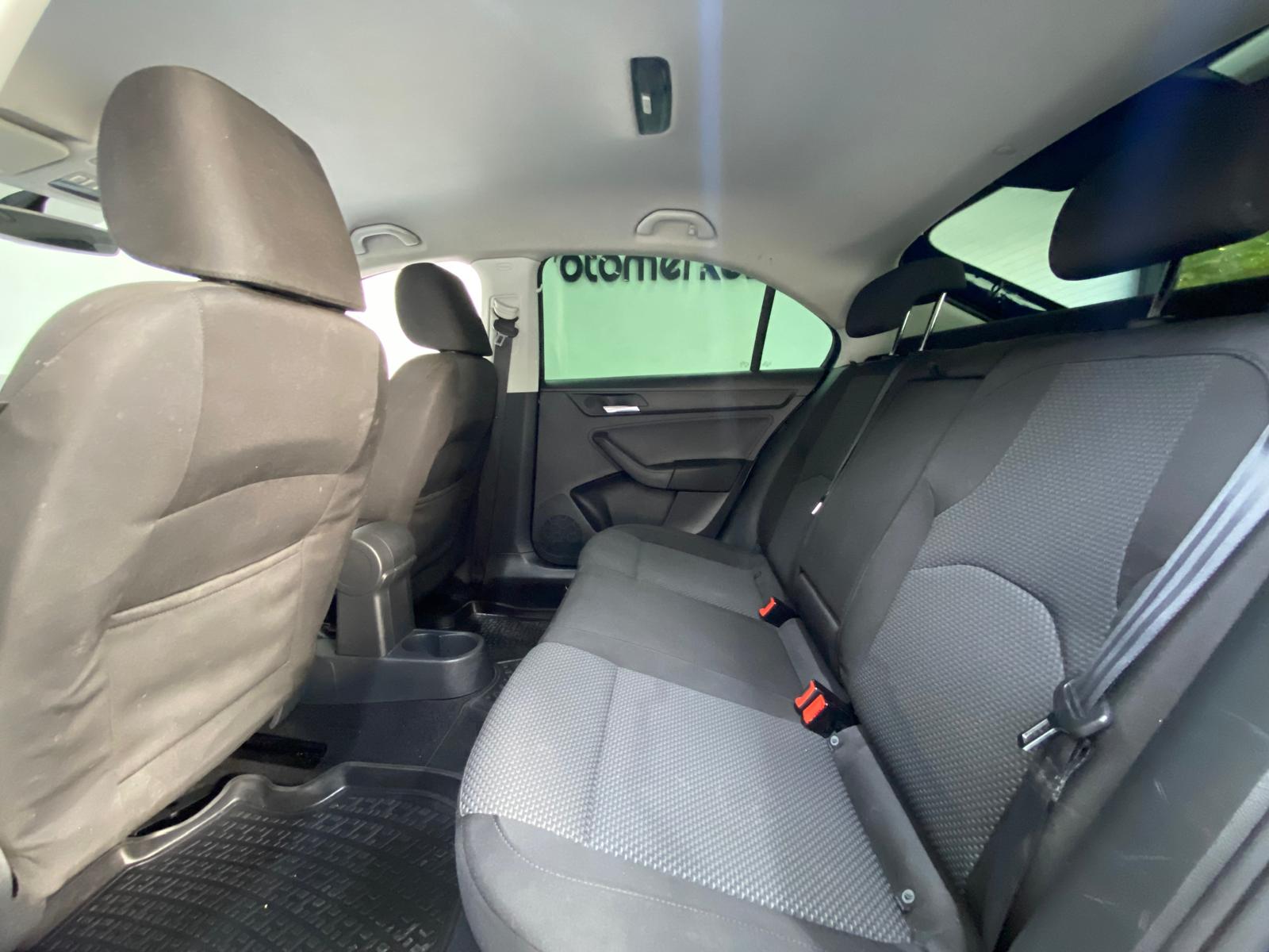 SEAT TOLEDO 24